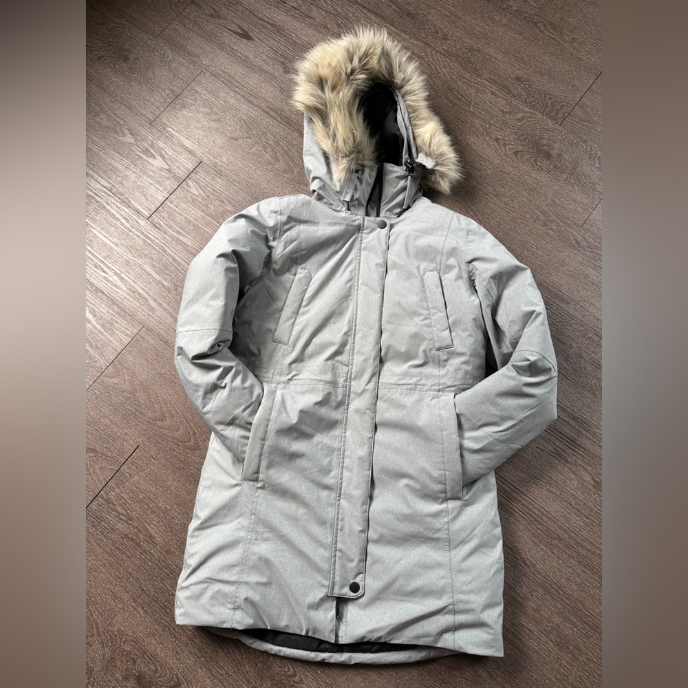 Helly Hansen Women's Silver Hooded Ski Jacket